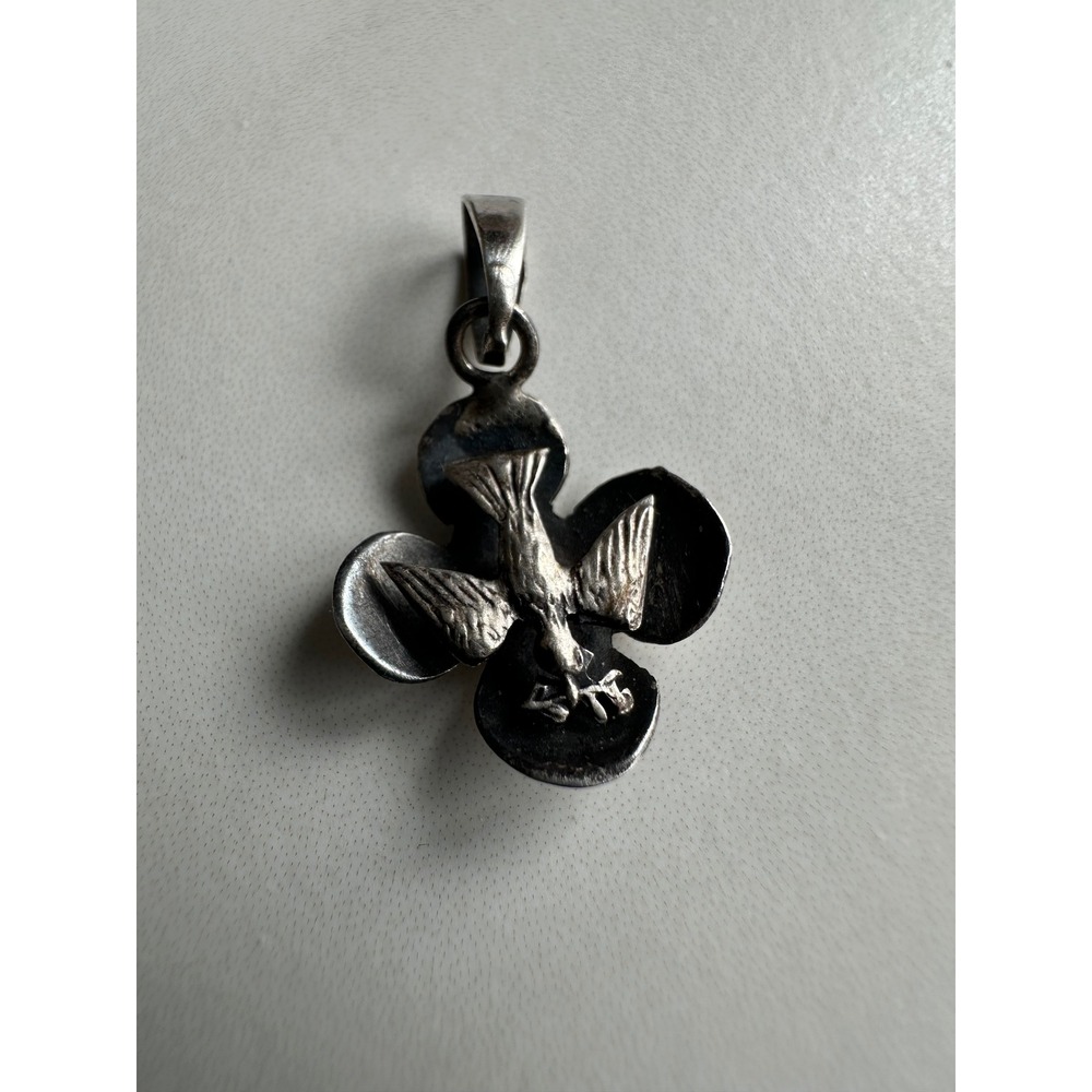 Taxco Mexico 925 Sterling Silver Dove Peace Pendant Vintage Quatrefoil Charm